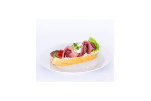 Chlebíček s roastbeefem 75 g